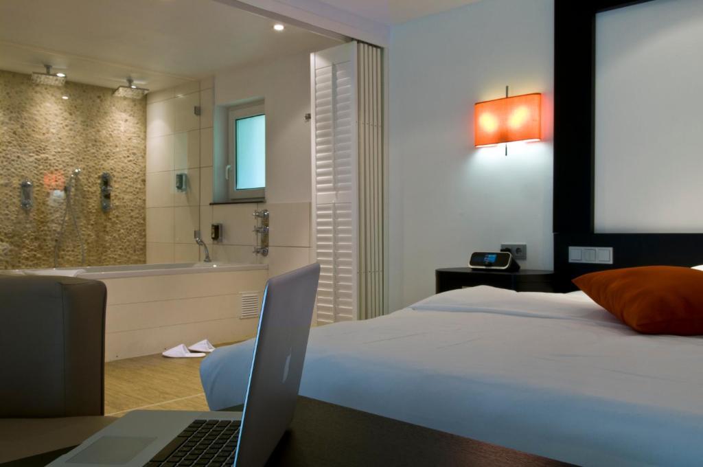Cocoon Hotel La Rive Буршайд Номер фото